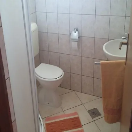 Burmeta *