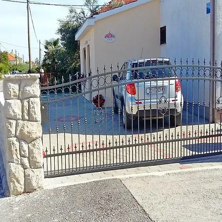 Burmeta