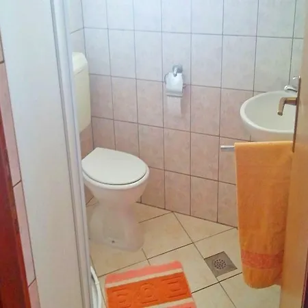 Apartment Burmeta *